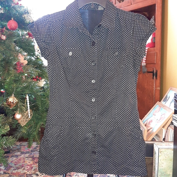 VANITY Black Polka-dot Blouse - Picture 2 of 4